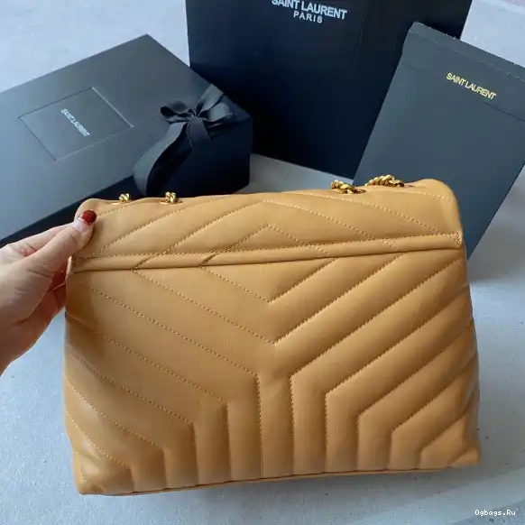 LOULOU YSL MEDIUM 0702